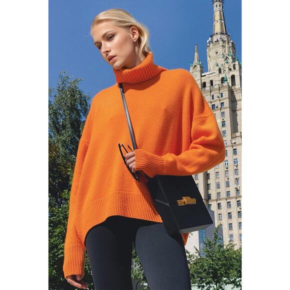 Effortless Turtleneck Sweater - Picture 1 of 4